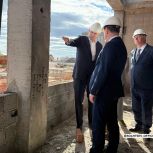 Школы, дороги, жилые дома общественные пространства: «Единая Россия» оценила темпы и качество работ на объектах народной программы