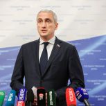 «Единая Россия» будет контролировать реализацию эксперимента с передвижными аптеками