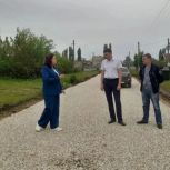 В Энгельсском районе партийцы держат на контроле ремонт сельских дорог