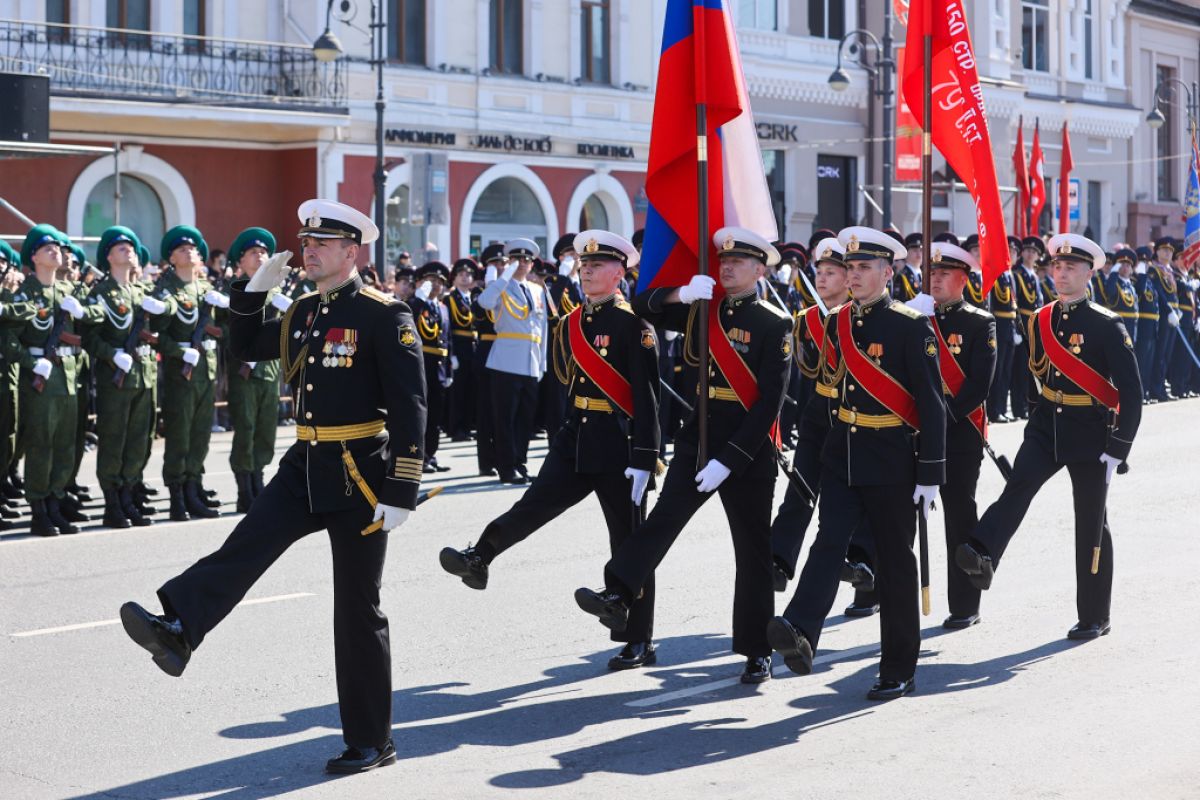 Владивосток одним из первых в России встретил День Победы