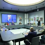Дмитрий Медведев отметил роль военкоров в служении стране