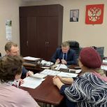 Партийцы провели приёмы граждан