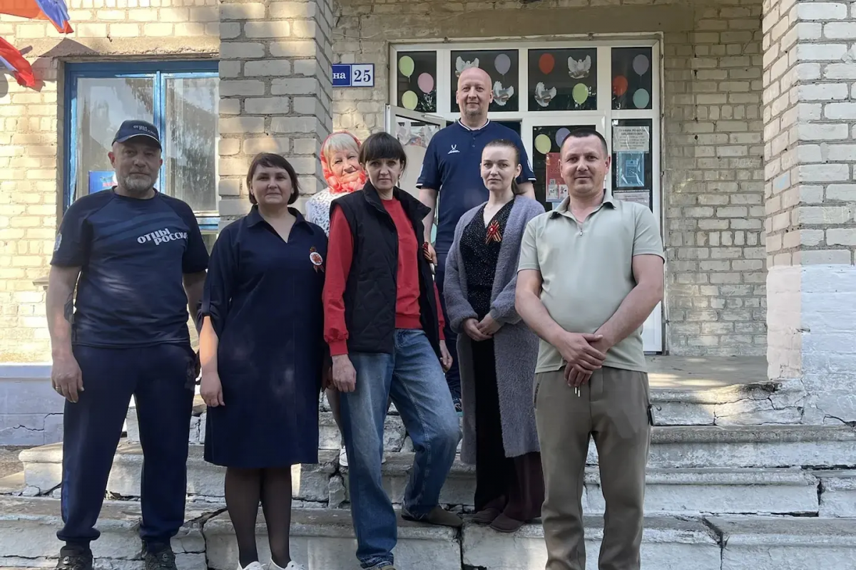 С заботой о людях: Партийцы Нового Уренгоя подготовили Волновахский муниципальный округ к зиме