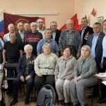 В преддверии Дня Победы представители партии «Единая Россия» поздравили ветеранов — ликвидаторов последствий аварии на Чернобыльской АЭС