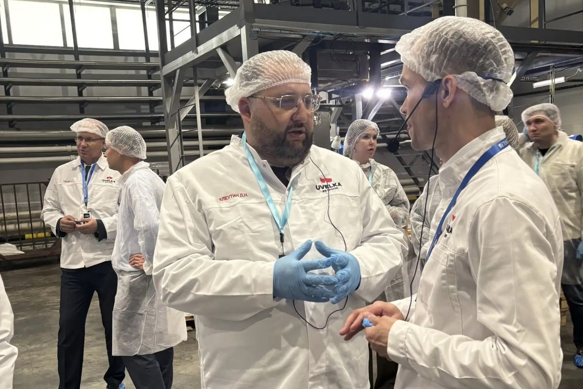 Дмитрий Клеутин посетил завод «UVELKA PETFOOD»