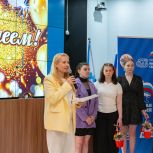 Единая Россия поздравила коллектив онкоотделения Архангельской областной детской клинической больницы с 25-летием