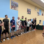 «Держи ракетку крепче!»: Новоуренгоцы приняли участие в товарищеском матче по настольному теннису