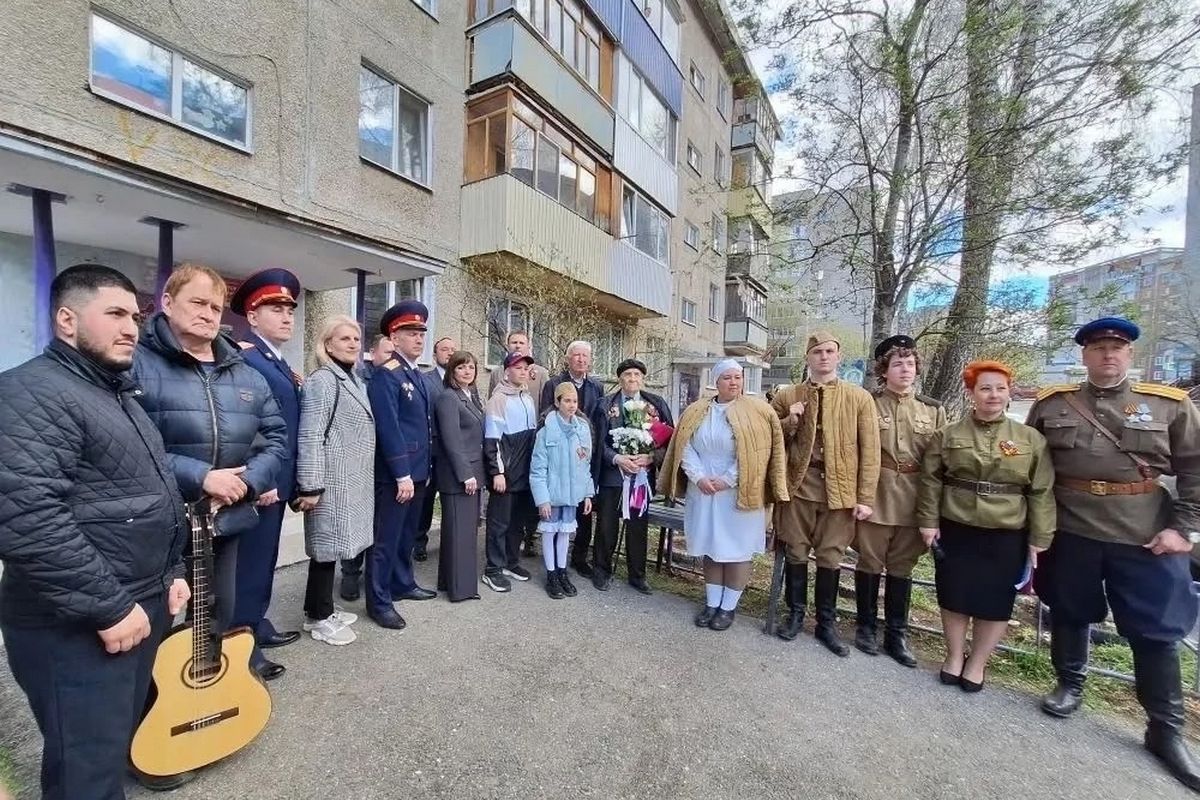 В преддверии Дня Победы депутаты Единой России поздравляют ветеранов Великой Отечественной войны