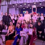 в Октябрьском округе прошел школьный КВН