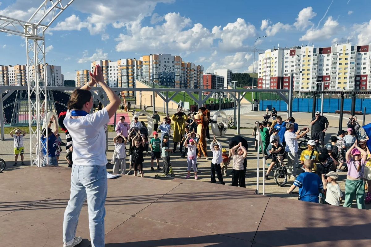 Участники СВО и их семьи, волонтёры и жители МКД: «Единая Россия» оказывает комплексную поддержку югорчанам