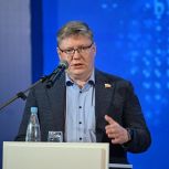 По инициативе «Единой России» с 1 июня более 11 миллионов детей смогут получать семейные выплаты