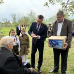 Спасибо за Победу: в Советском и Степновском округах торжественно поздравили ветеранов Великой Отечественной войны