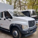 Саратовский областной театра оперетты получил новый автомобиль
