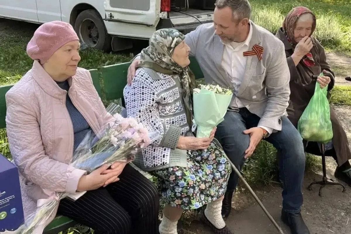 В преддверии Великой Победы депутат «Единой России» поздравил ветеранов