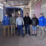 Артём Володин доставил гуманитарный груз бойцам в зону СВО