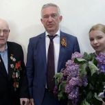 День Победы – рядом с героями: партийцы поздравляют ветеранов с главным праздником страны
