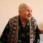 В Тракторозаводском районе чествовали ветерана в преддверии Дня Победы