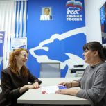 Вопросы, напрямую волнующие горожан: депутаты и активисты партии собирают наказы петербуржцев в новую народную программу «Единой России»