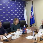 Василий Филипенко и Оксана Михеева помогут югорчанам решить вопросы ЖКХ и благоустройства