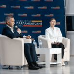 Журналист Олег Леонов рассказал студентам о роли общественной деятельности в построении успешной карьеры