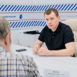 Дмитрий Жуков провел прием граждан в Штабе общественной поддержки