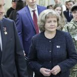 Выставка изделий для бойцов СВО в преддверии Дня Победы откроется по инициативе Людмилы Бабушкиной