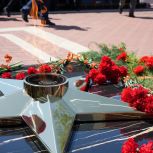 В День Победы зажгли Вечный огонь в Успенском районе