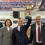 В Вурнарах открылся турнир по вольной борьбе