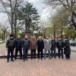 Депутаты «Единой России» доставили гуманитарные грузы из Махачкалы в Новороссийск