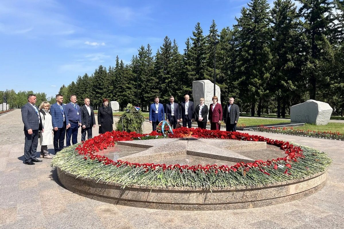 Делегация Томской области прибыла в Омск для участия в окружном форуме «Есть результат!»