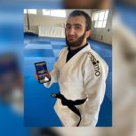 Мастер спорта России по дзюдо принял участие в ПГ-2026 «Единой России» на спортивных сборах