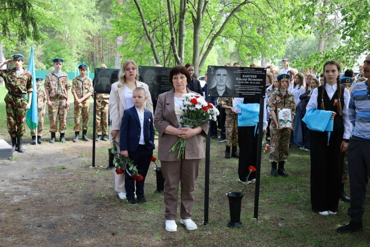 По инициативе «Единой России» в Инзенском районе увековечили память 6 участников СВО