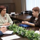 Татьяна Букреева помогла предпринимателю и разъяснила правила благоустройства на приёме граждан