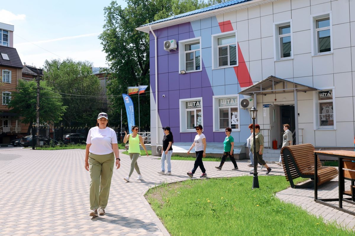 В штабе общественной поддержки «Единой России» в Рязани для пожилых людей организовали обучающее занятие по оздоровительной ходьбе