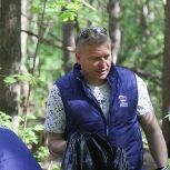 В Ижевске прошел субботник в Ворошиловском лесу