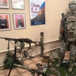 В Алатыре открылась выставка «Героями не рождаются»