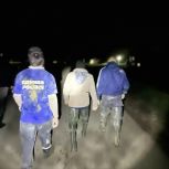 Волонтёры «Единой России» помогают защитить от подтопления сёла в Хасавюртовском районе Дагестана