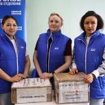 Единороссы Чукотки подготовили к отправке очередной гуманитарный груз