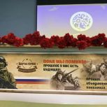 «Единая Россия» установила в Казани две Парты Героя в память о бойцах СВО