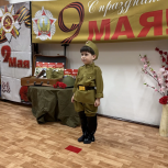 Живая память о Победе: В библиотеке поселка Пангоды прошел конкурс чтецов, собравший 25 лучших участников