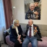 Депутат Госдумы Тамара Фролова поздравила ветерана Великой Отечественной войны с Днем Победы