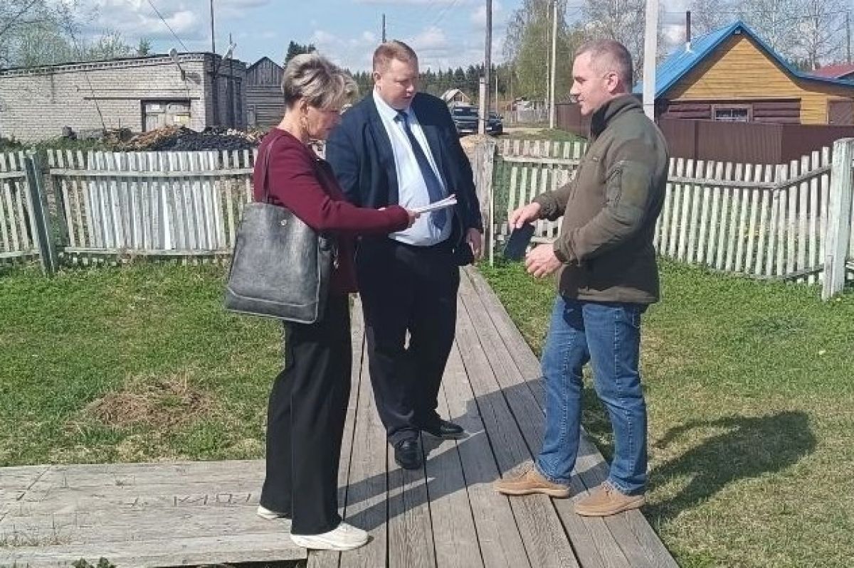 В п. Шестиозерный Няндомского округа капитально ремонтируется основная школа