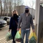 Волонтеры-единороссы передали благотворительной организации горячие обеды