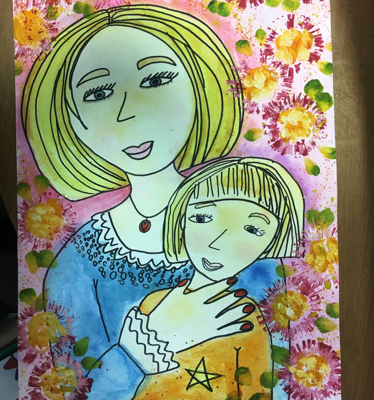 Рисунки детей из территорий края будут изображены на партийныхпоздравительных открытках ко Дню матери