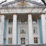 Ковидным больницам Алтайского края передали кислородные баллоны