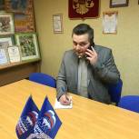 Депутат помог решить проблему с течью в крыше жилого дома в Ясеневе