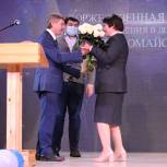 Депутат Дмитрий Никулин поздравил Главу Первомайского района Ирину Сиберт с переизбранием на должность