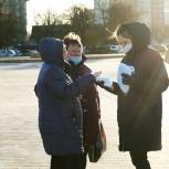 Волонтеры раздадут в области еще 200 тысяч масок