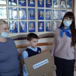 Еще три ишимские семьи получили ноутбуки для дистанционного обучения детей