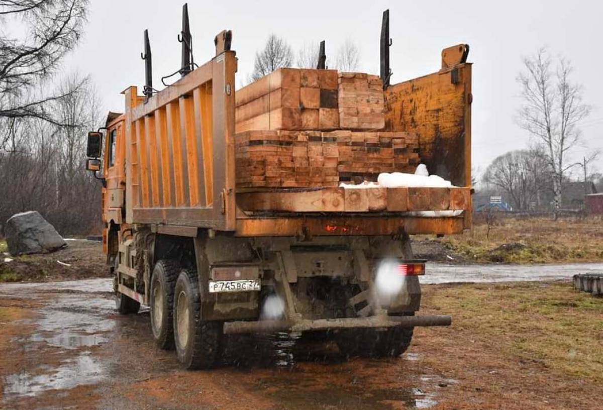 Борис Гладких помог отремонтировать поселковый Дом культуры в Хабаровском  крае